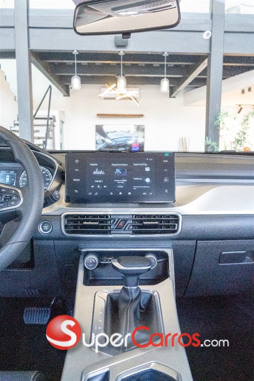 2027 Geely COOLRAY NEO — foto 10 / 11