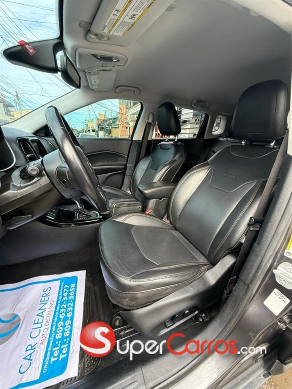 2020 Jeep Cherokee Limited — foto 5 / 10