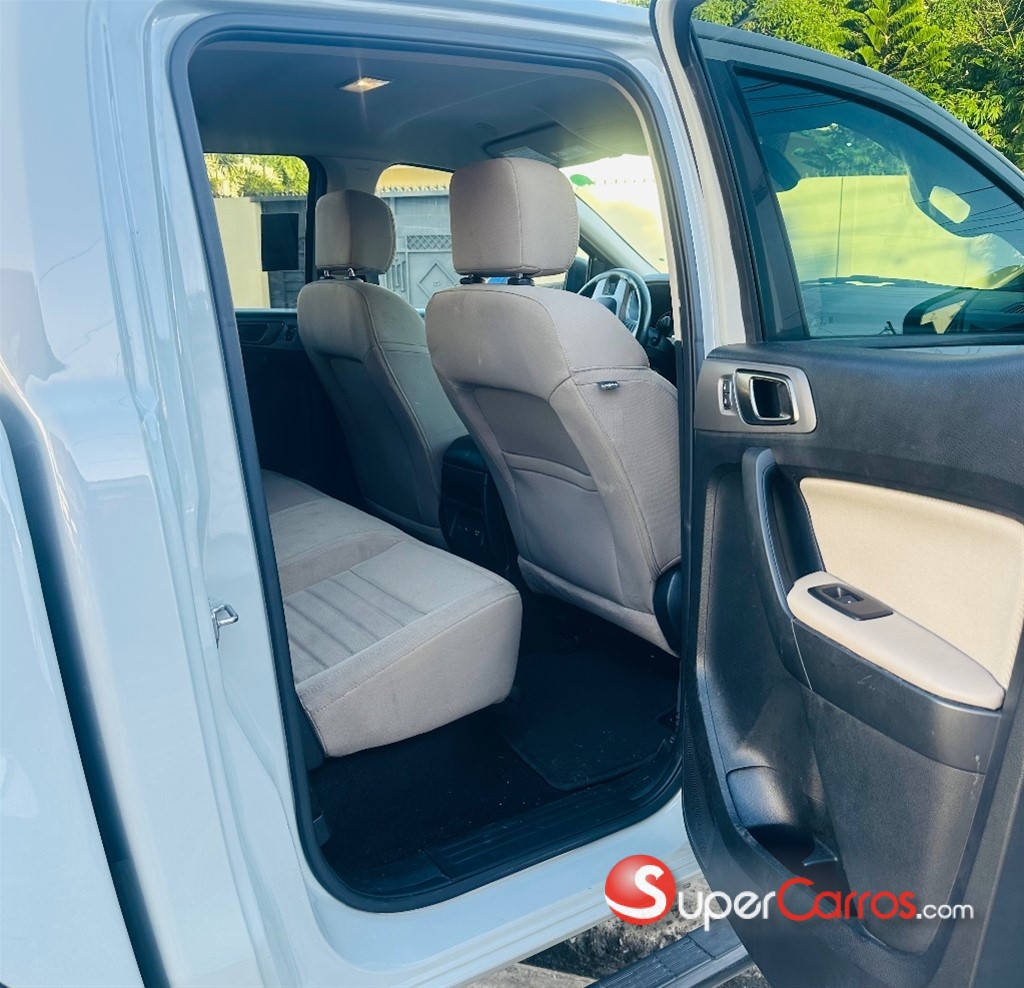 2022 Ford Ranger XLT — foto 8 / 10
