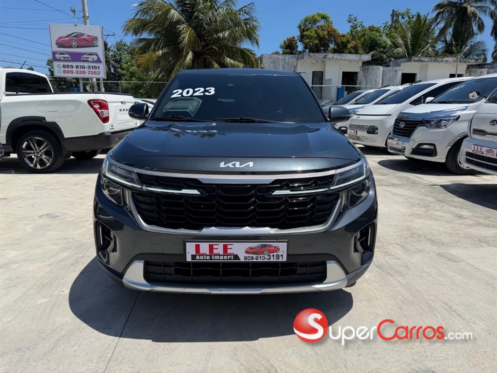2023 Kia Seltos Luxury — foto 3 / 12