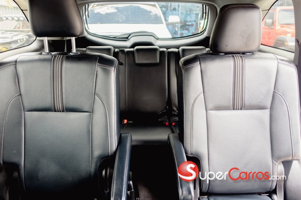 2018 Toyota Highlander SE — foto 7 / 12