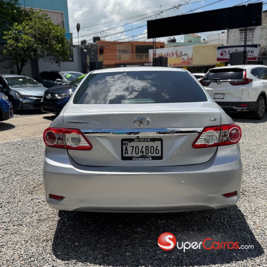 2013 Toyota Corolla — foto 5 / 10