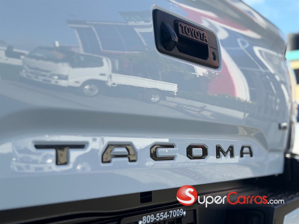 2020 Toyota Tacoma TRD SPORT — foto 9 / 12