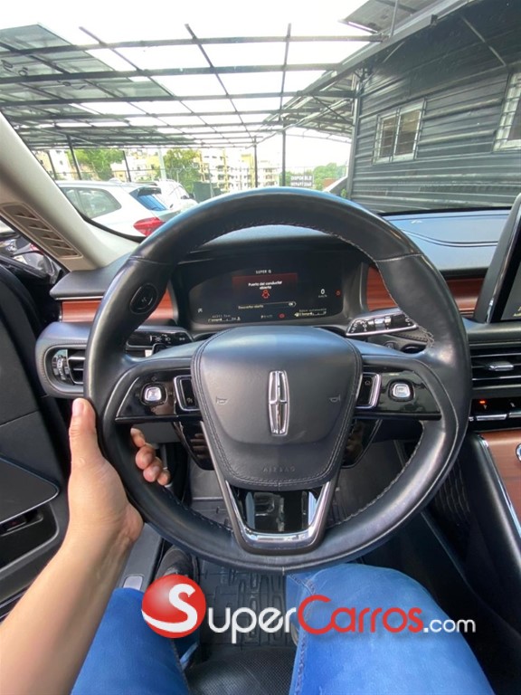 2022 Lincoln Aviator — foto 7 / 11