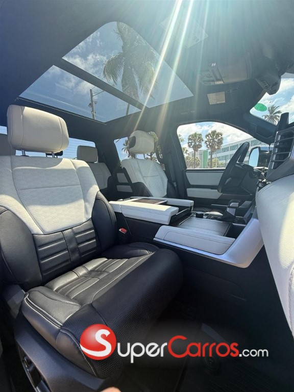 2023 Toyota Tundra Capstone — foto 10 / 11