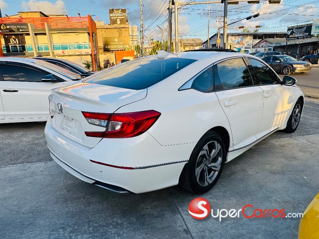 2020 Honda Accord EX — foto 5 / 12