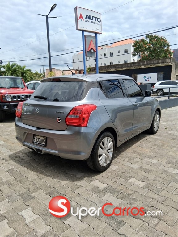 2018 Suzuki Swift — foto 4 / 10