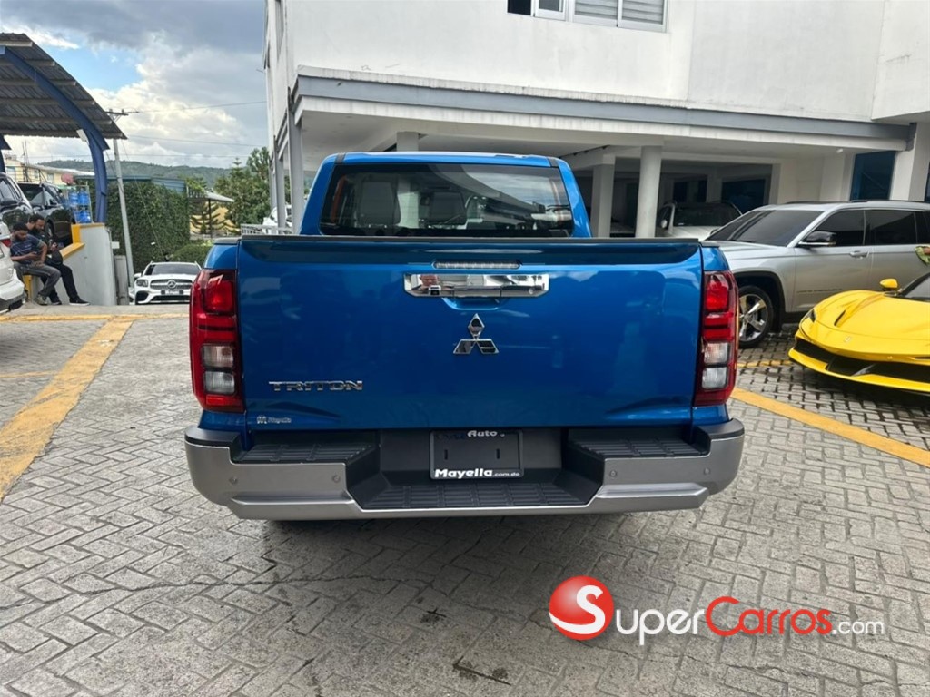 2025 Mitsubishi Motors L 200 Triton — foto 5 / 8