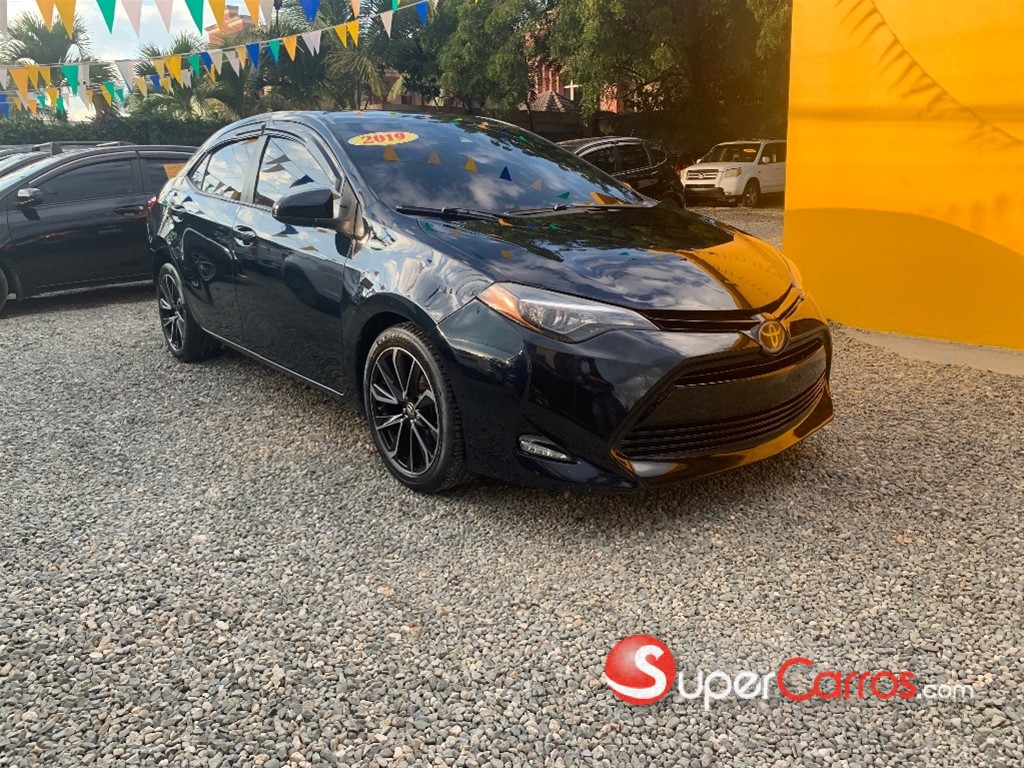 2019 Toyota Corolla LE Plus