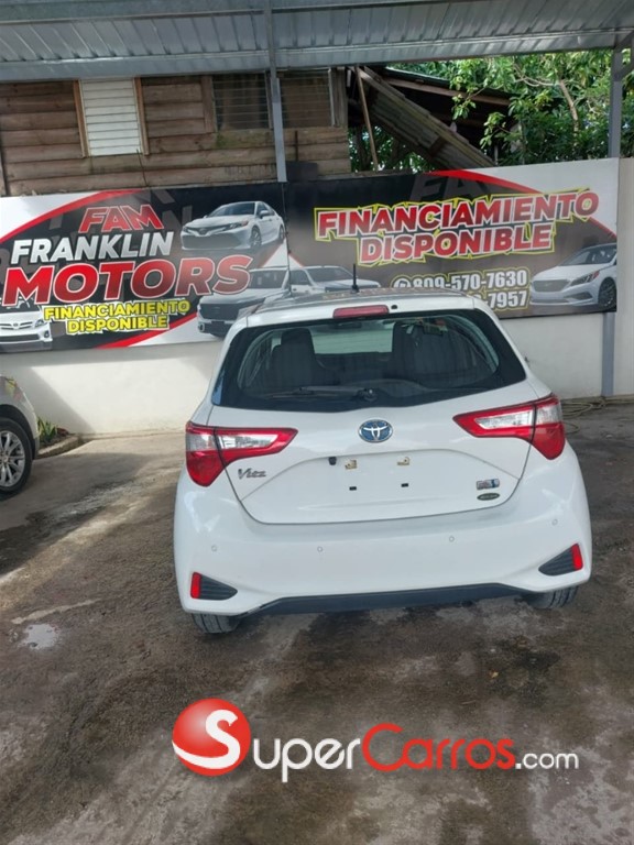 2020 Toyota VITZ — foto 2 / 7