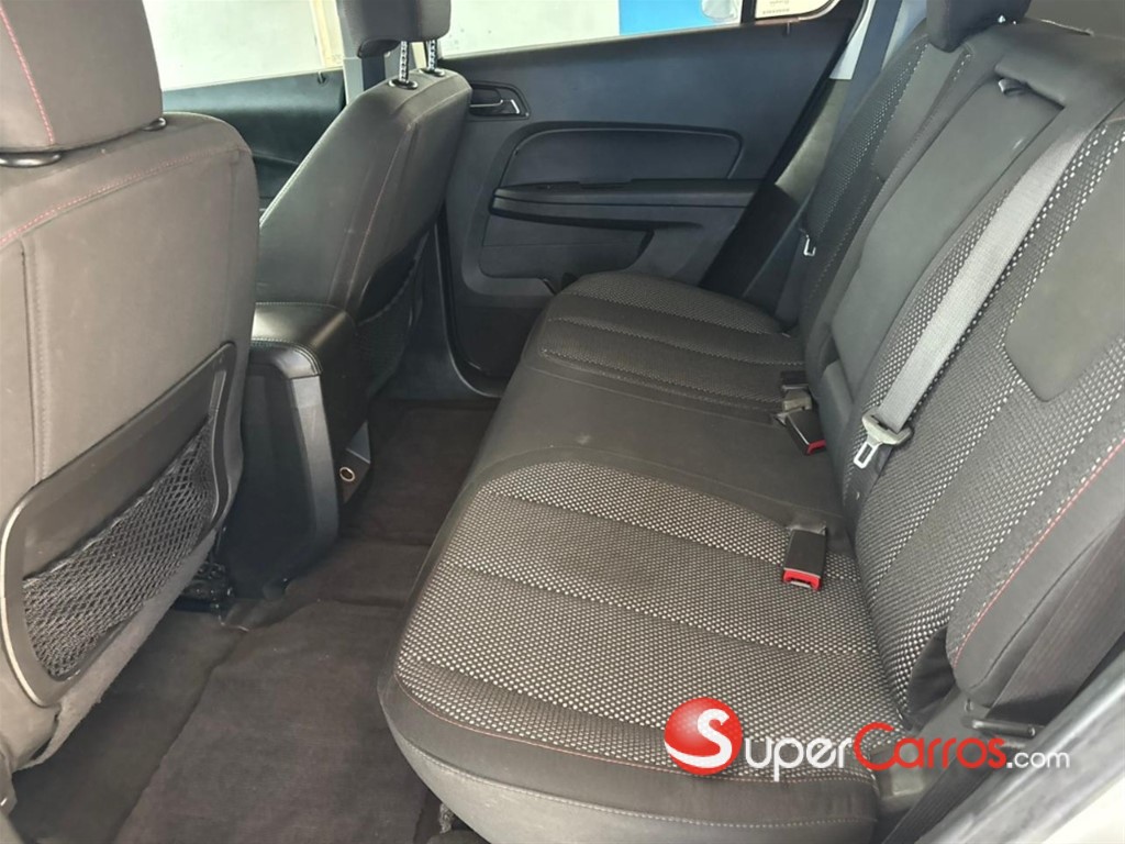2016 Chevrolet Equinox LS — foto 8 / 12