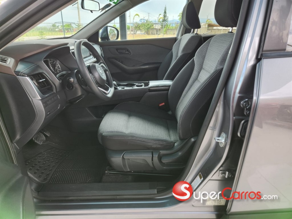 2021 Nissan Rogue SL — foto 5 / 12