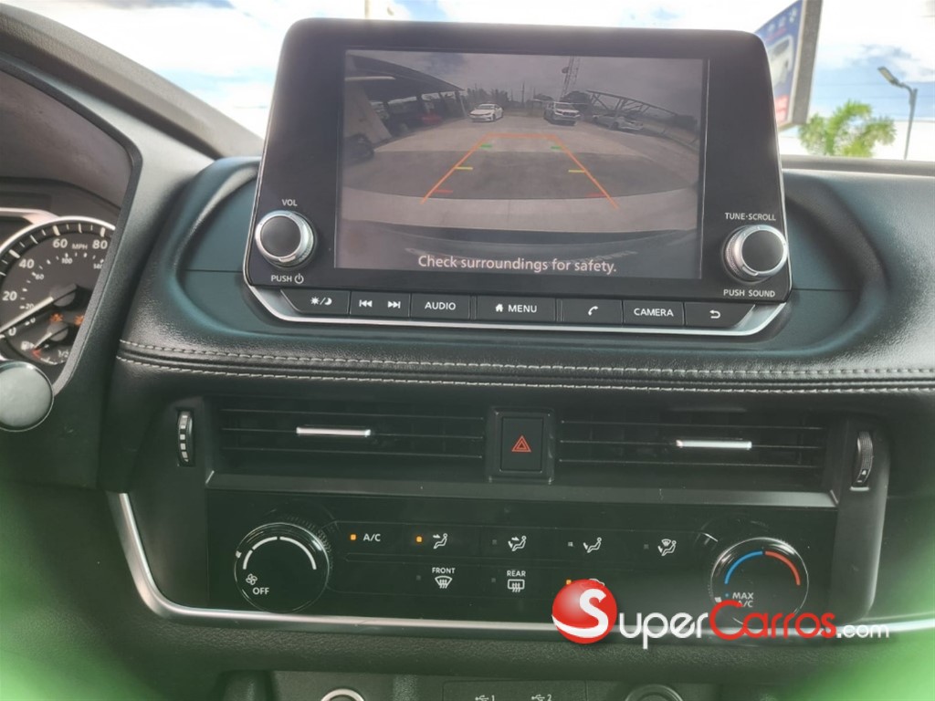 2021 Nissan Rogue SL — foto 11 / 12