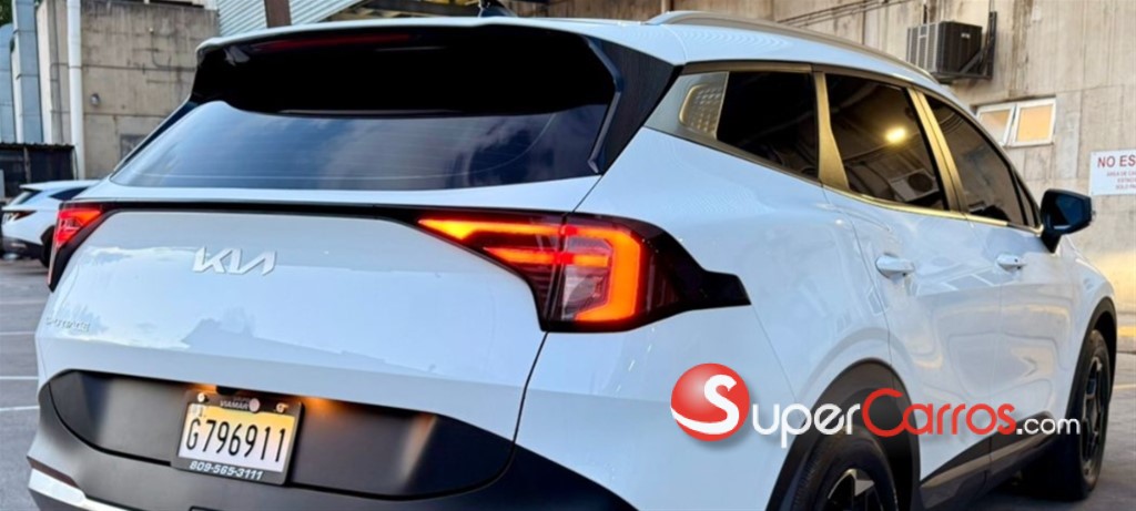 2026 Kia Sportage Sport — foto 3 / 9