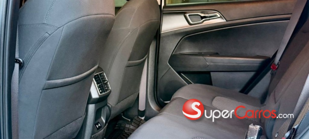 2026 Kia Sportage Sport — foto 6 / 9