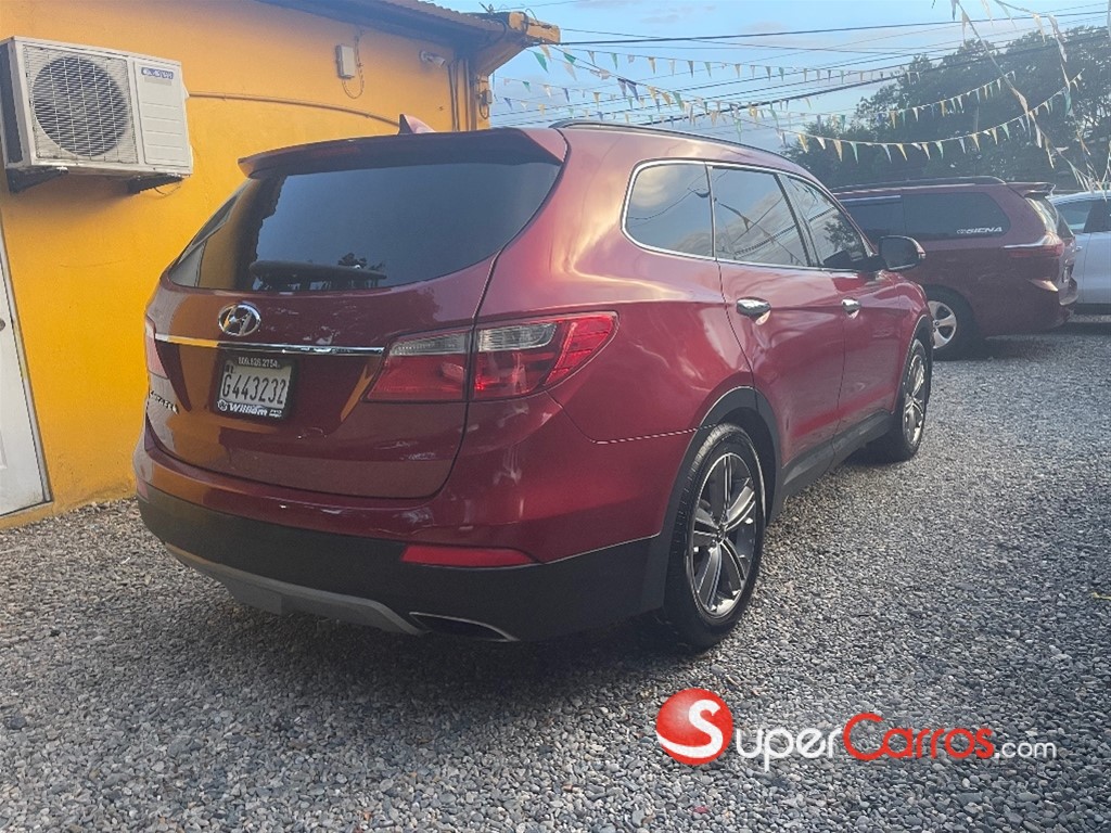 2013 Hyundai Grand Santa Fe Ultimate — foto 8 / 9