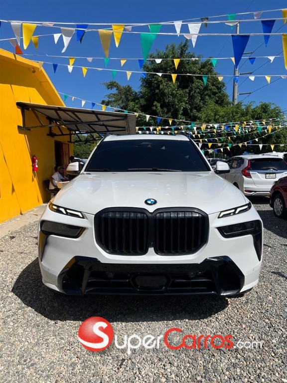 2023 BMW X 7 xDrive 40i Mpackage — foto 2 / 10