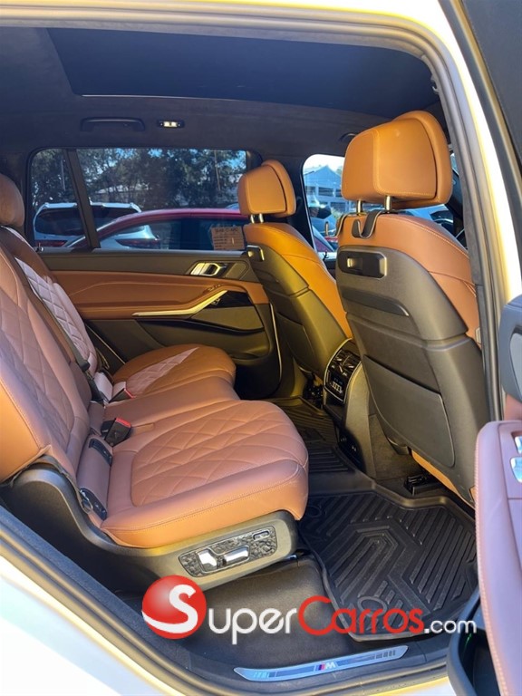 2023 BMW X 7 xDrive 40i Mpackage — foto 4 / 10