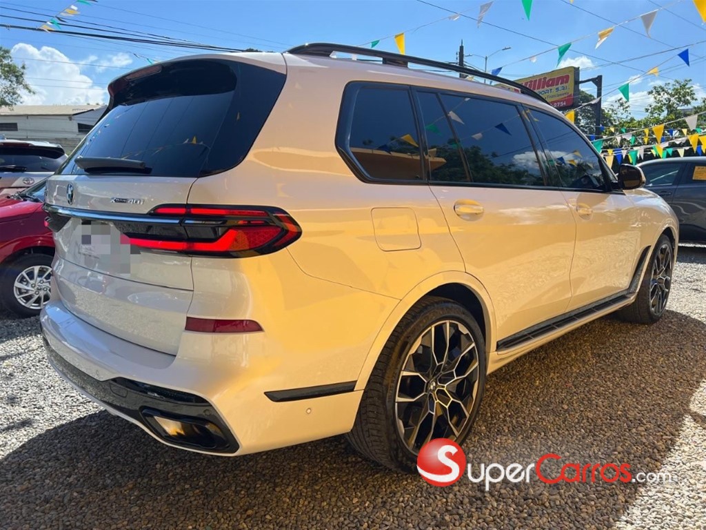 2023 BMW X 7 xDrive 40i Mpackage — foto 10 / 10