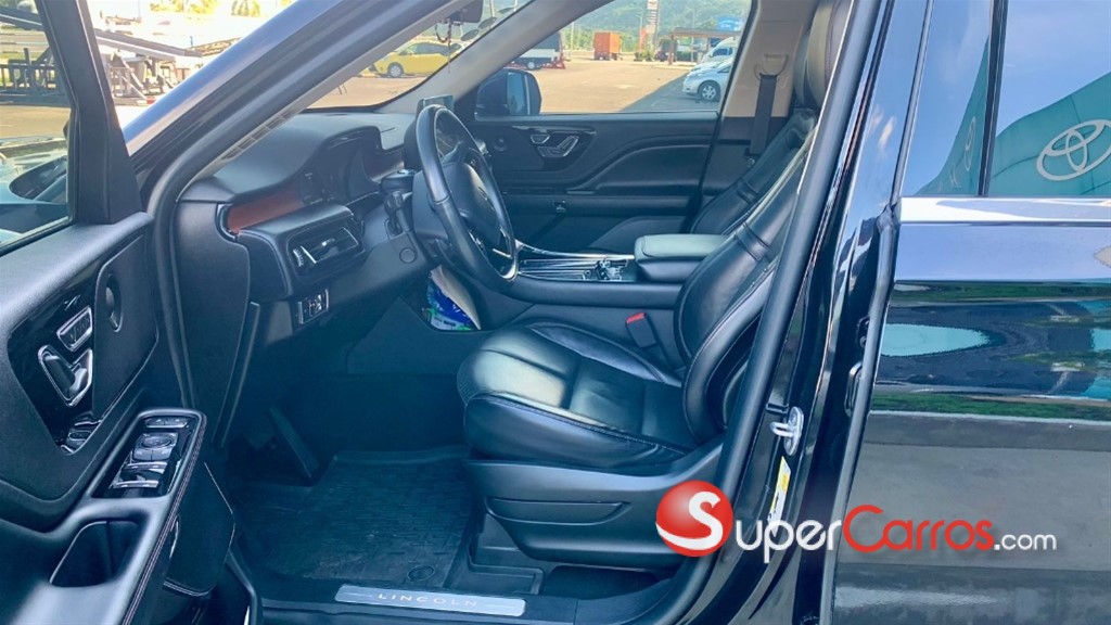 2020 Lincoln Aviator — foto 7 / 11
