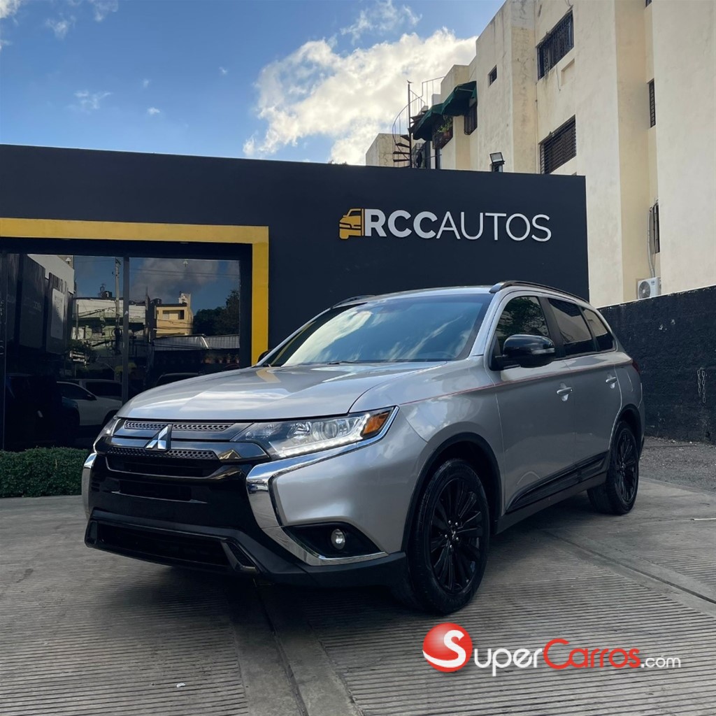 2020 Mitsubishi Motors Outlander Limited — foto 12 / 12
