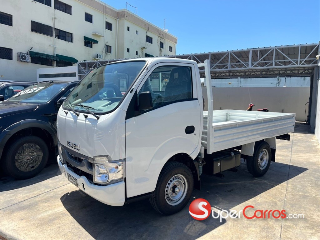 2027 Isuzu Traviz — foto 2 / 7