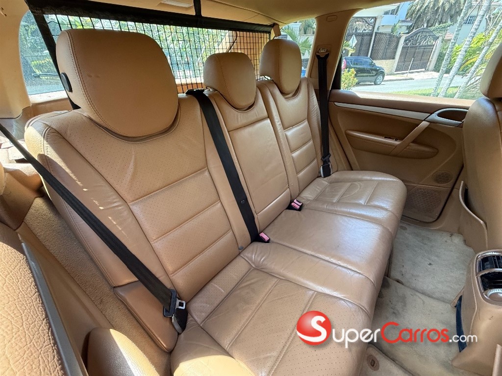 2004 Porsche Cayenne — foto 8 / 9