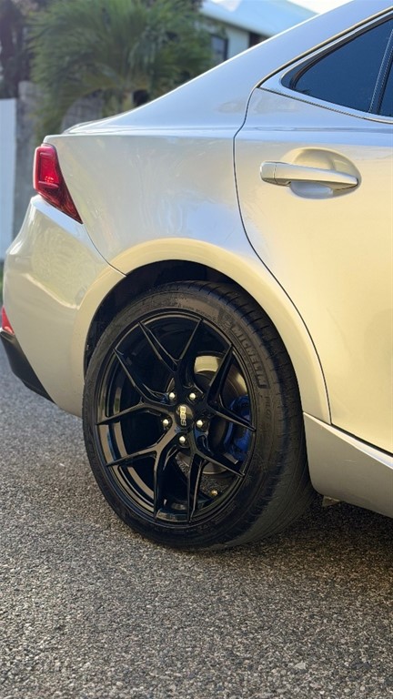 2014 Lexus IS 250 — foto 5 / 12
