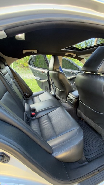 2014 Lexus IS 250 — foto 9 / 12