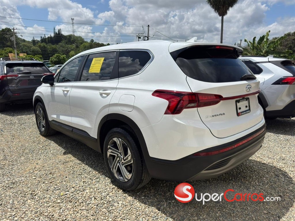 2021 Hyundai Santa Fe SE — foto 3 / 9