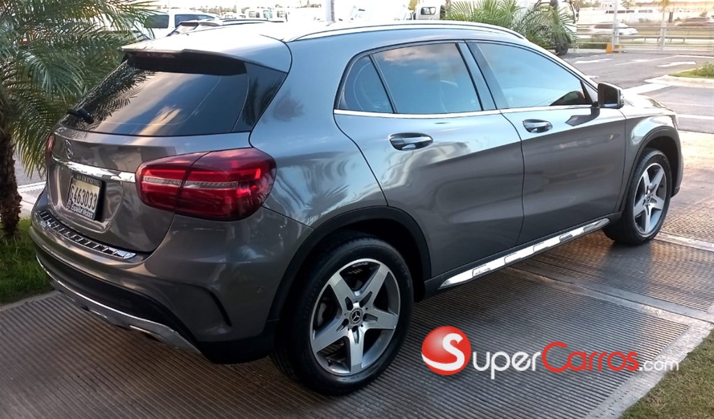 2019 Mercedes-Benz Clase GLA 180 — foto 3 / 6