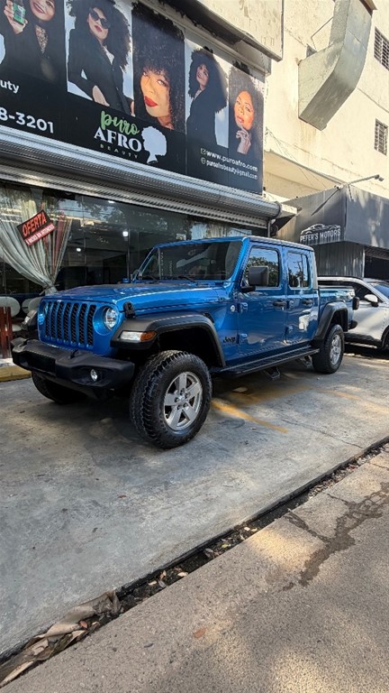 2020 Jeep Gladiator Sport — foto 5 / 11