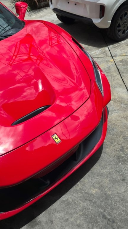 2022 Ferrari F8 Tributo — foto 3 / 12