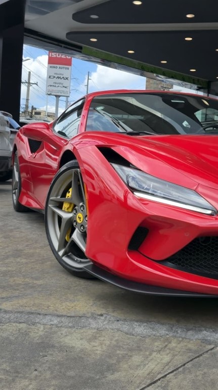 2022 Ferrari F8 Tributo — foto 4 / 12