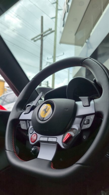 2022 Ferrari F8 Tributo — foto 10 / 12