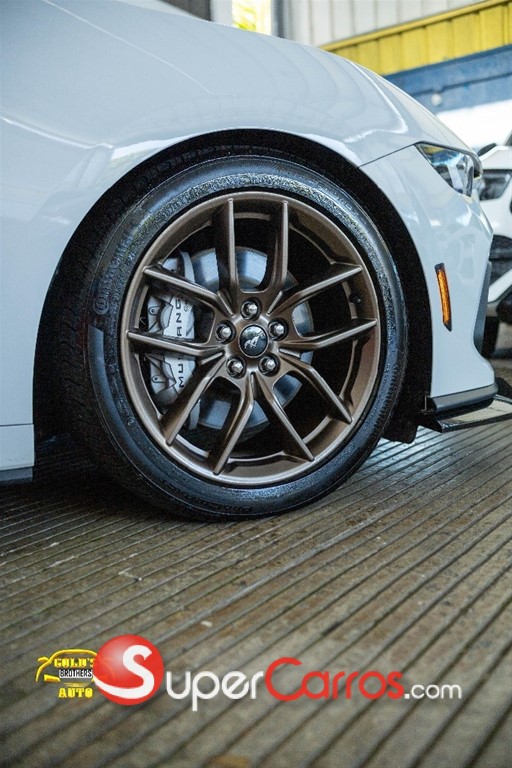 2024 Ford Mustang GT PREMIUM — foto 10 / 12