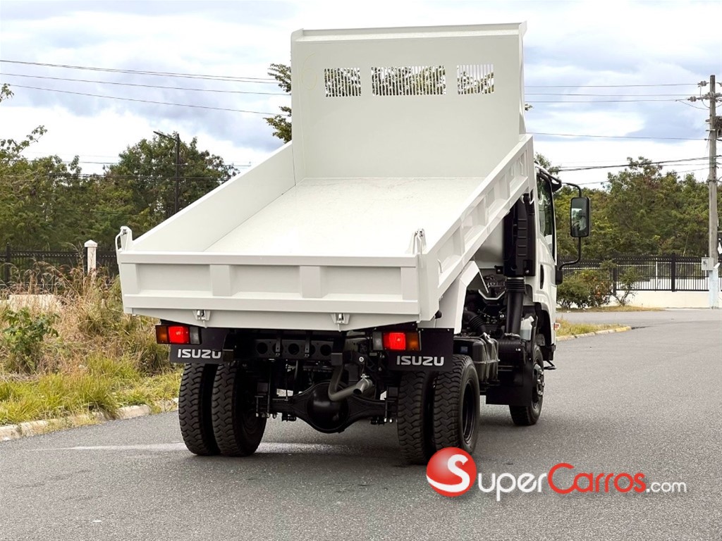 2027 Isuzu Volteo 4X4 — foto 7 / 12