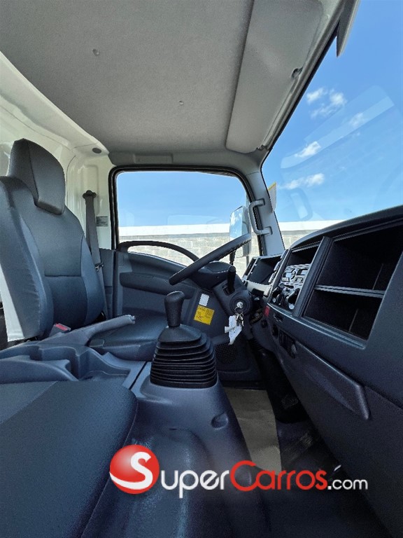 2027 Isuzu Volteo — foto 7 / 11