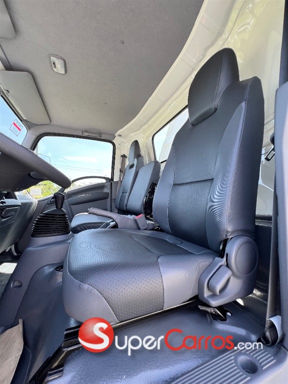 2027 Isuzu Volteo — foto 8 / 11