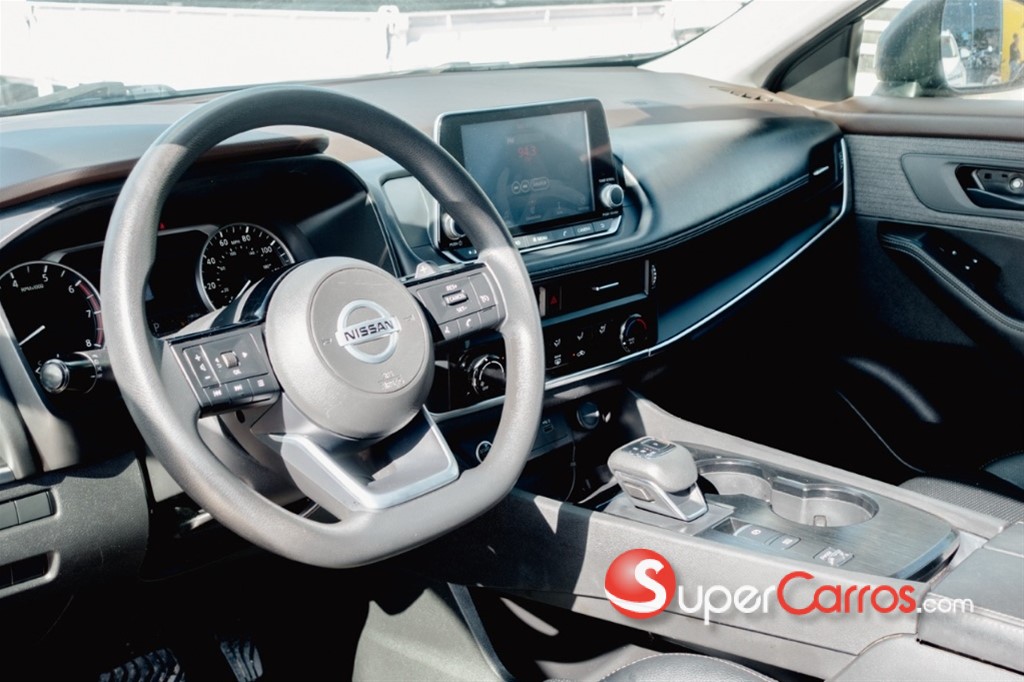 2021 Nissan Rogue — foto 9 / 12