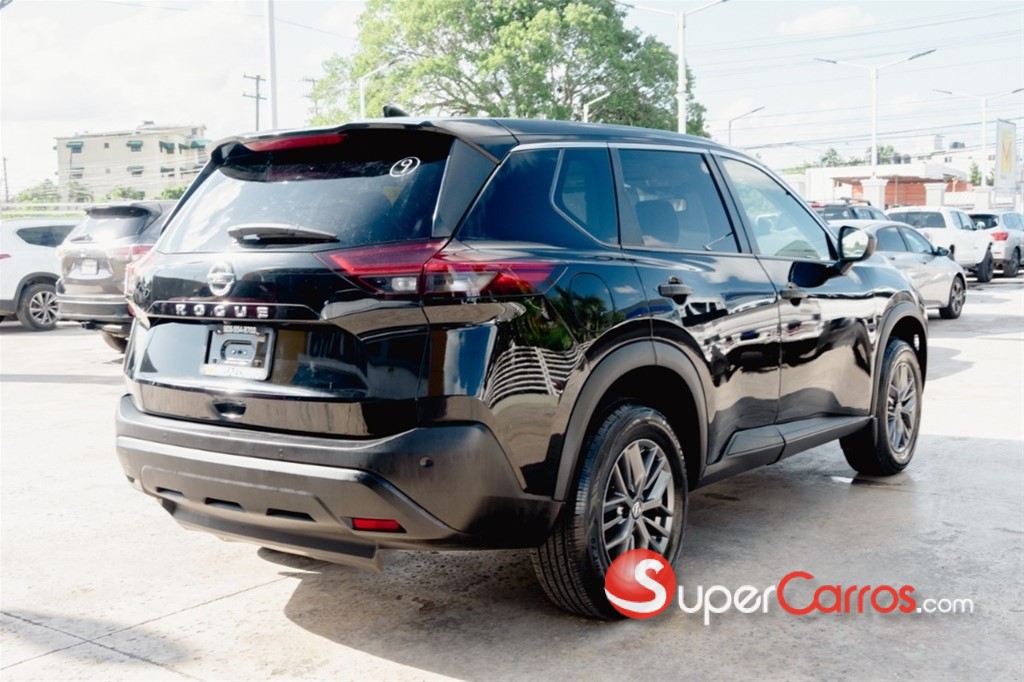 2021 Nissan Rogue — foto 11 / 12
