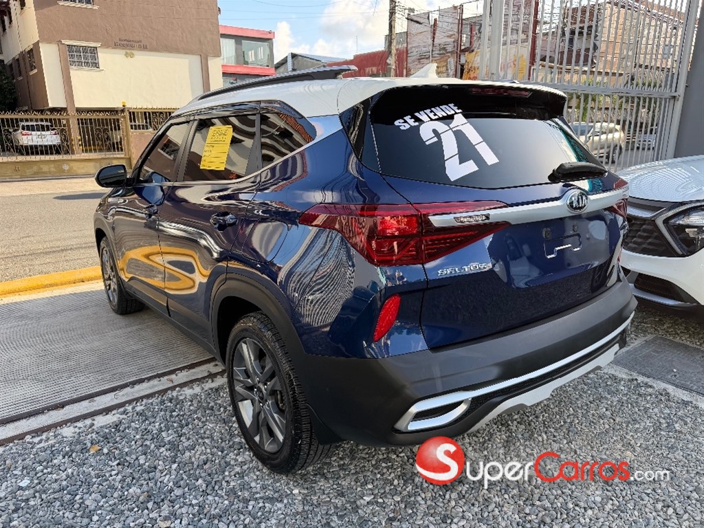 2021 Kia Seltos — foto 6 / 10