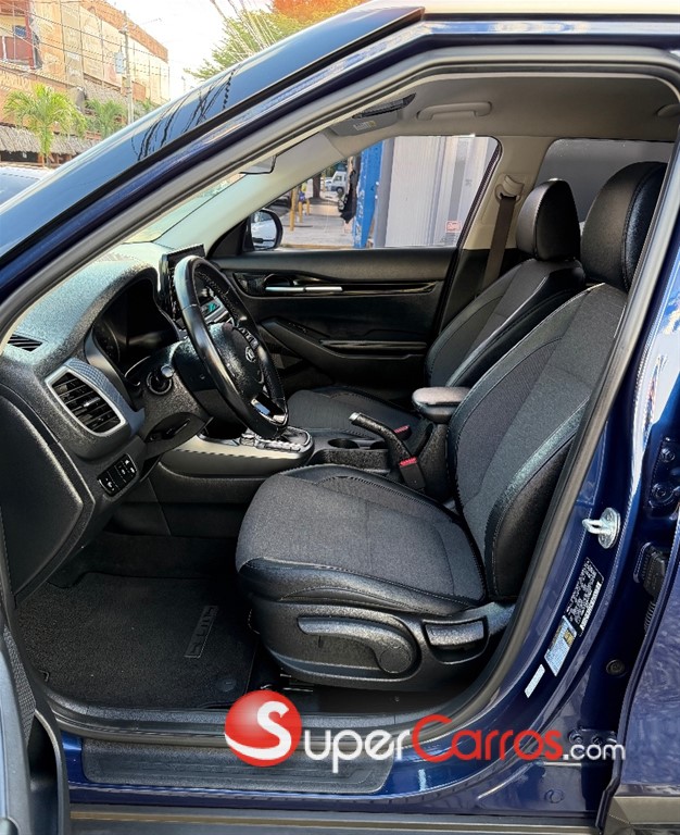 2021 Kia Seltos — foto 7 / 10