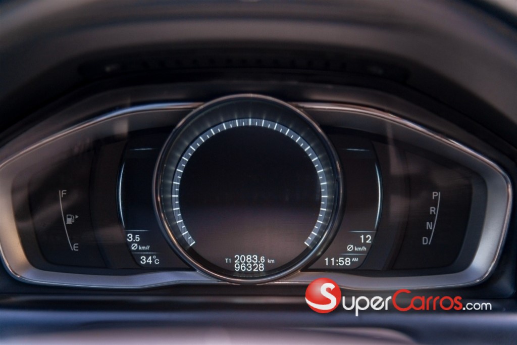 2015 Volvo XC60 — foto 9 / 9