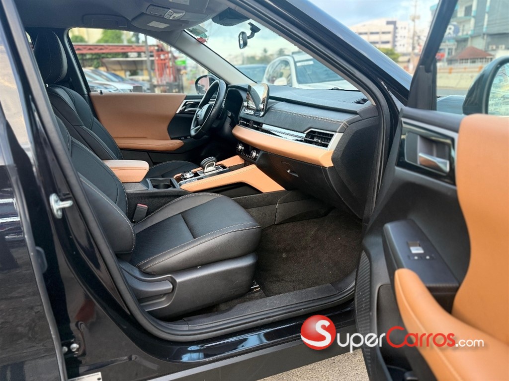 2022 Mitsubishi Motors Outlander — foto 2 / 12