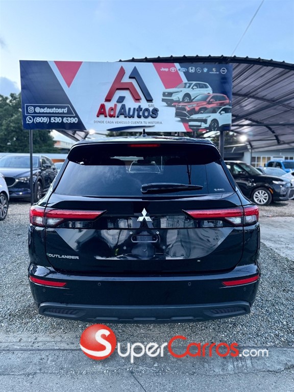 2022 Mitsubishi Motors Outlander — foto 9 / 12