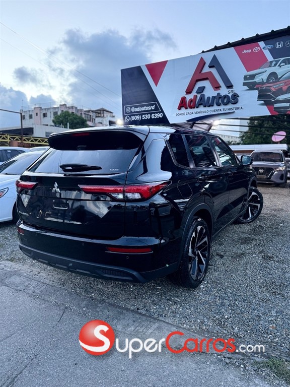 2022 Mitsubishi Motors Outlander — foto 12 / 12