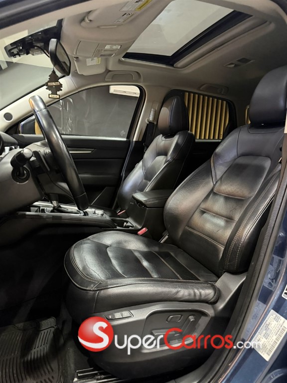 2021 Mazda CX-5 Touring — foto 3 / 9