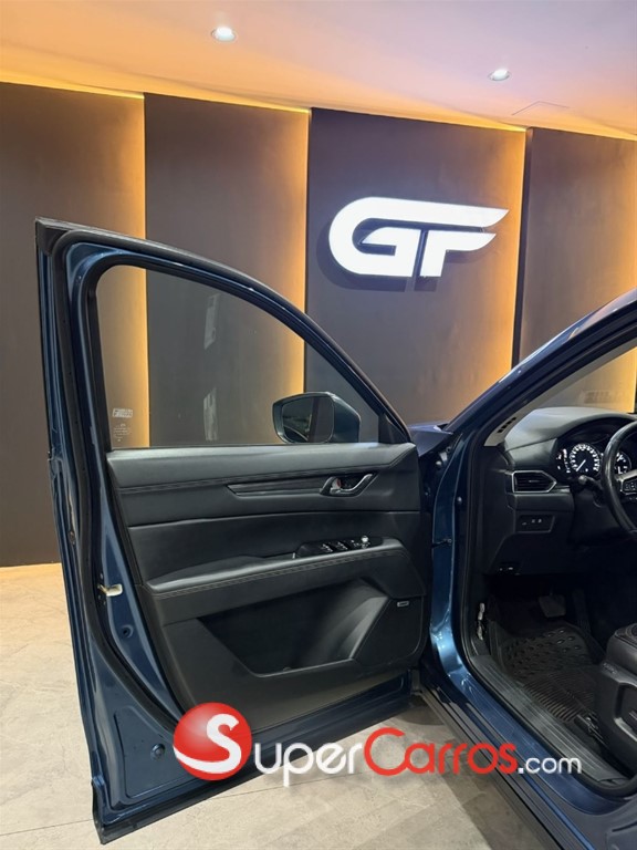 2021 Mazda CX-5 Touring — foto 5 / 9