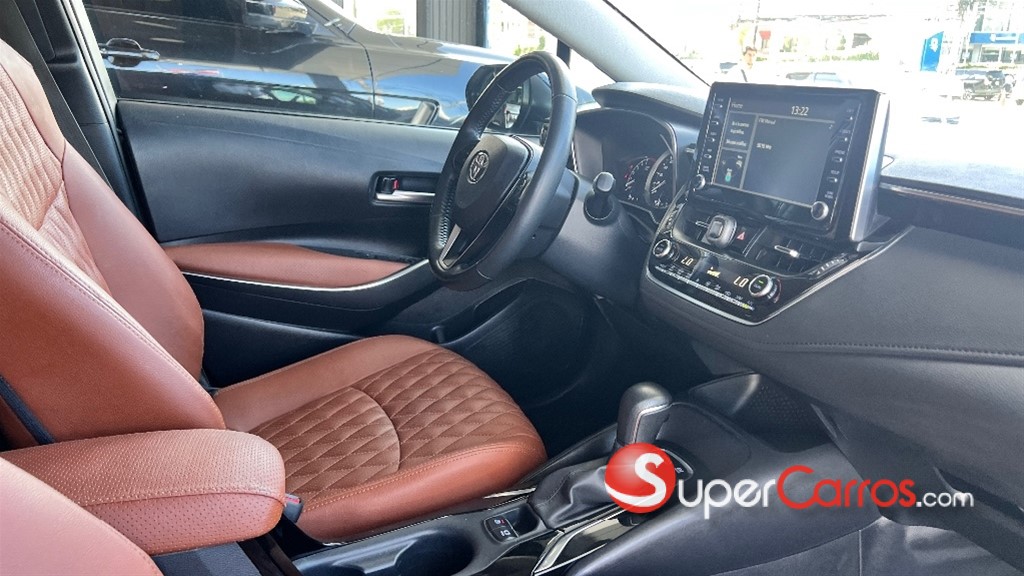 2022 Toyota Corolla Hybrido — foto 10 / 12